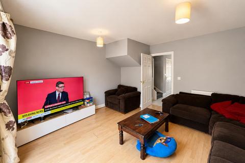 2 bedroom terraced house for sale, Blackbird Drive, Bury St. Edmunds IP32