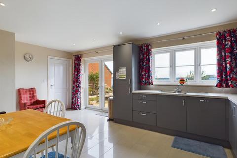 3 bedroom detached bungalow for sale, 27 Russell Danby Drive, Horncastle