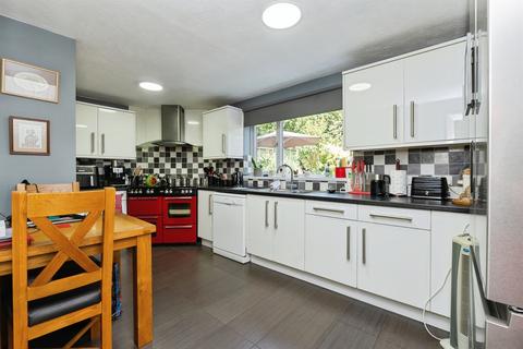 5 bedroom detached house for sale, Thomas Avenue, Emersons Green, Bristol