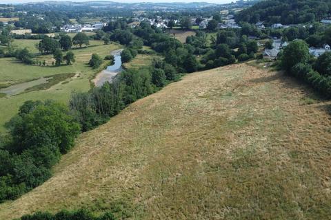 Farm land for sale, Carmarthen Road, Llanybydder