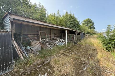 Farm land for sale, Carmarthen Road, Llanybydder