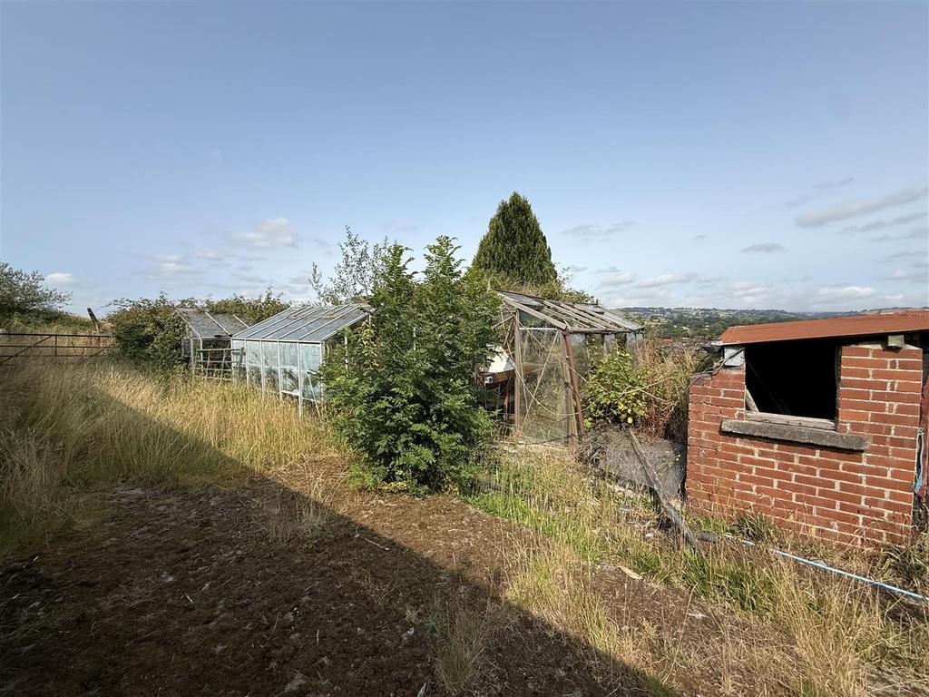 Carmarthen Road, Llanybydder - View 5
