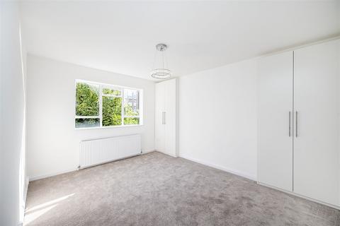 1 bedroom apartment to rent, Rochester Terrace, Camden, NW1