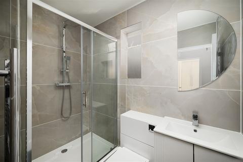 1 bedroom apartment to rent, Rochester Terrace, Camden, NW1