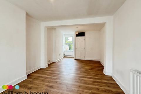 3 bedroom semi-detached house to rent, Foxhall Road, Ipswich