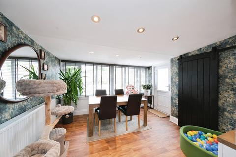 2 bedroom semi-detached house for sale, Lincoln Road, Tuxford, NEWARK