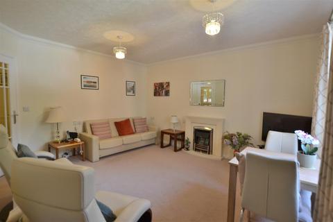 1 bedroom apartment for sale, Branksomewood Road, Fleet GU51