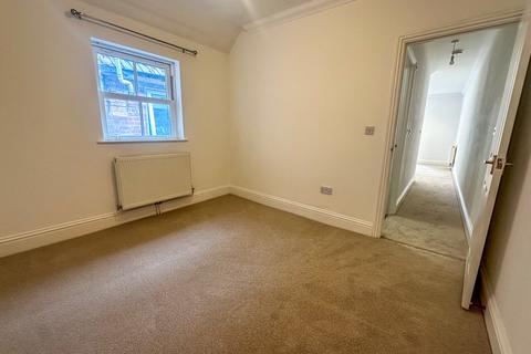 1 bedroom apartment to rent, High Street, Wimborne, BH21