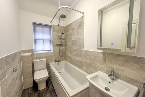 1 bedroom apartment to rent, High Street, Wimborne, BH21