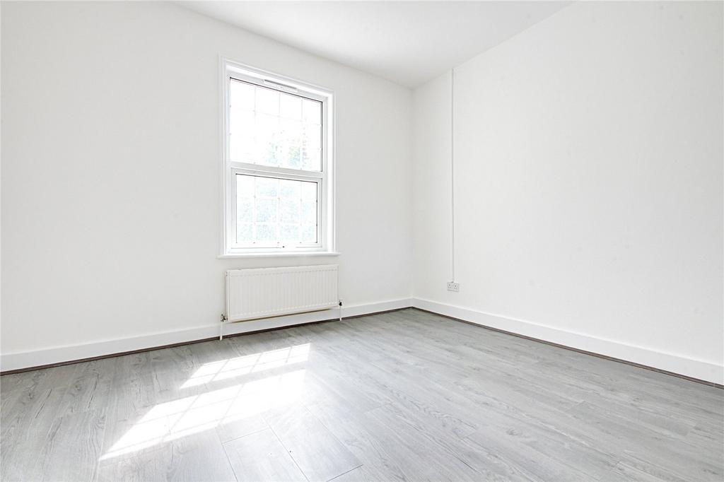 House in Edmonton - More