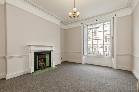 Studio for sale, Bathwick Street, Bath