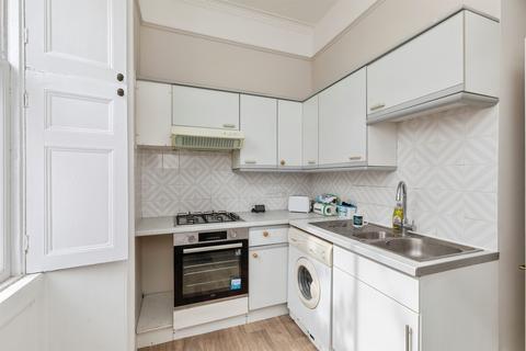 Studio for sale, Bathwick Street, Bath