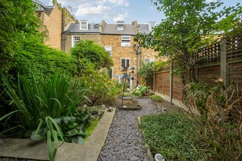 2 bedroom flat for sale, Lower Road, London, SE8