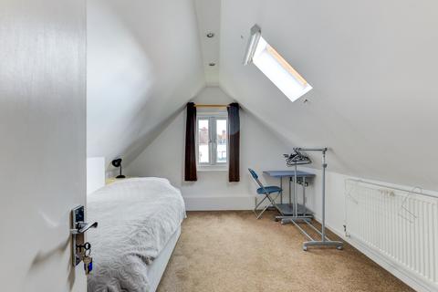 1 bedroom in a house share to rent, Osmond Road, Hove BN3