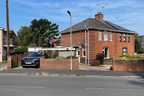 2 bedroom semi-detached house for sale, Lethbridge Road, Exeter EX2