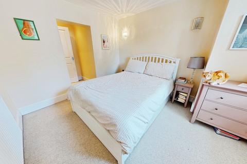 2 bedroom apartment for sale, Old Mansion House, High Street