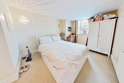 2 bedroom apartment for sale, Old Mansion House, High Street