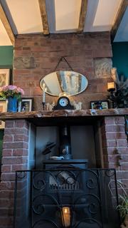 2 bedroom end of terrace house for sale, Waen Road, Coedpoeth