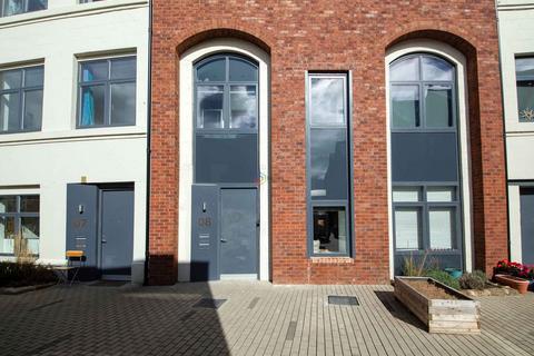 2 bedroom duplex for sale, Horseman Square, Sheffield, S3