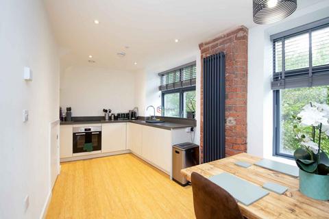 2 bedroom duplex for sale, Horseman Square, Sheffield, S3