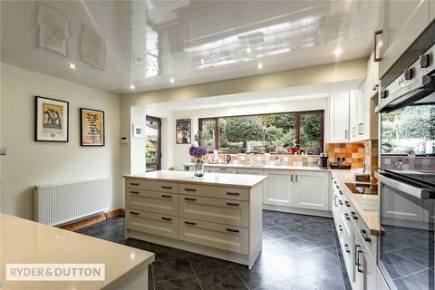 3 bedroom detached house for sale, Gledhill Close, High Crompton, Shaw, Greater Manchester, OL2