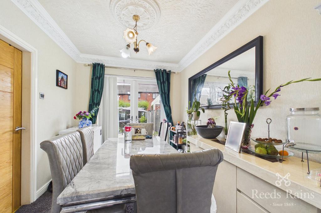 House in Rotherham, Brinsworth - View 5
