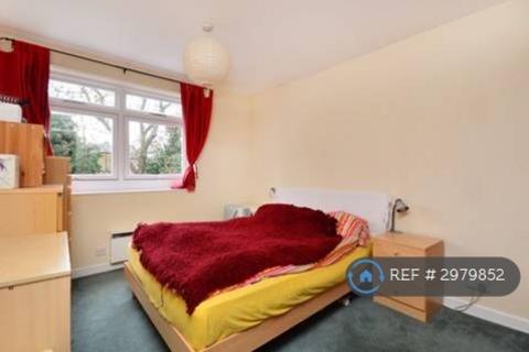 undefined, Elton Lodge, London, W5