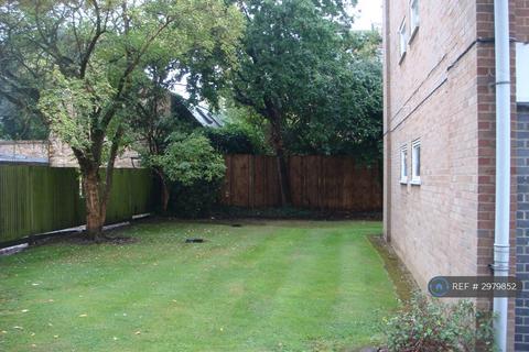 undefined, Elton Lodge, London, W5
