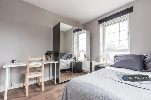 undefined, Willis House, London, E14