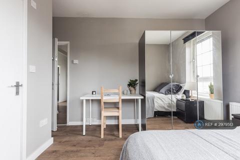 undefined, Willis House, London, E14