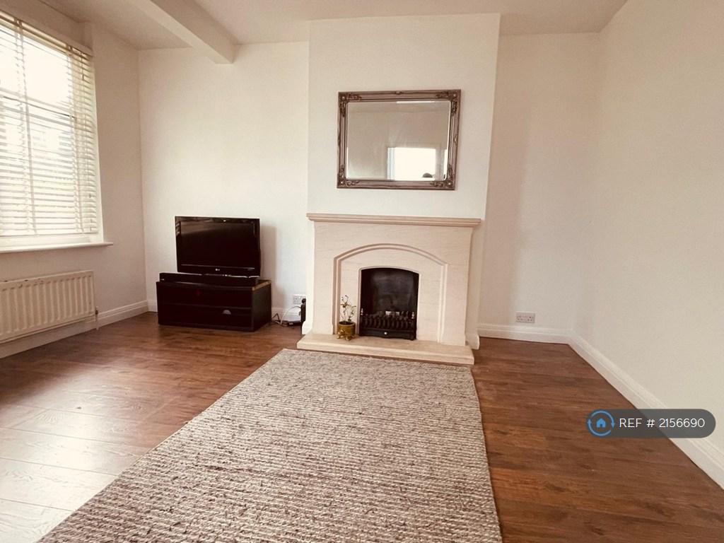 North Drive, Orpington, BR6 - View 2