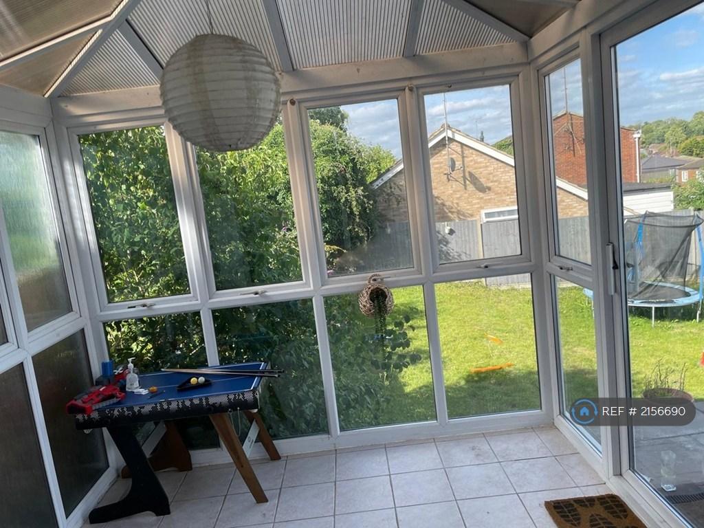 North Drive, Orpington, BR6 - View 4