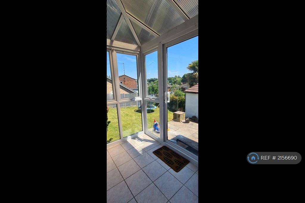 North Drive, Orpington, BR6 - View 5
