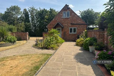 1 bedroom penthouse to rent, Eastcote Road, Northampton, NN7