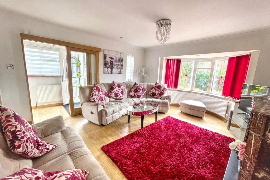 House in Brighton, Patcham, Hollingbury - View 3