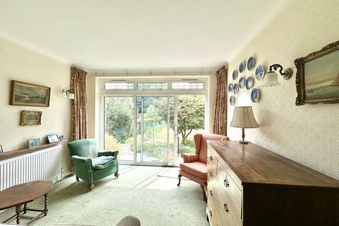 4 bedroom detached house for sale, Lower Hill Road, Epsom