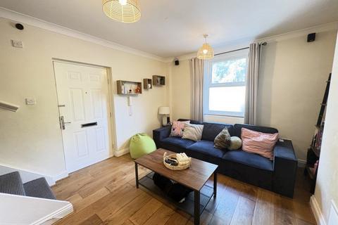 2 bedroom flat for sale, Croham Road, South Croydon