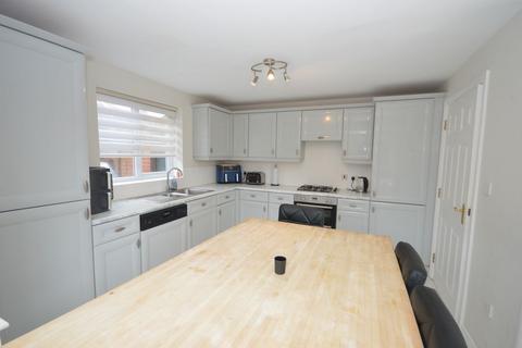 5 bedroom detached house for sale, Truman Close, Widnes