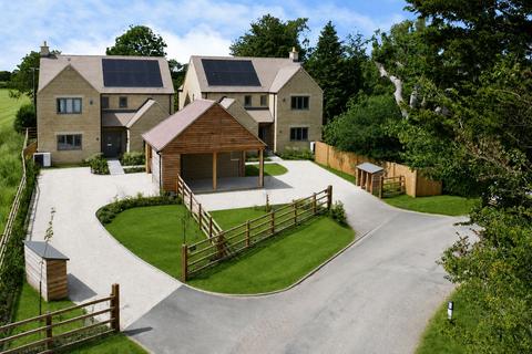 undefined, Driffield, Cirencester, GL7