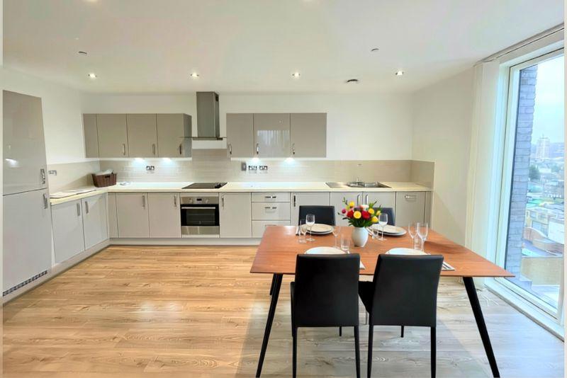 Apartment in London - View 3