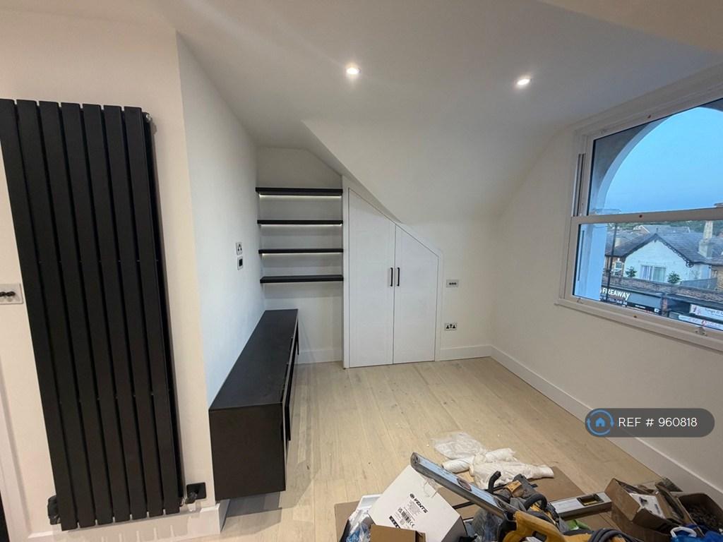 Apartment in London, Thornton Heath - View 3