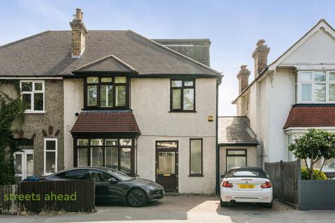 Beulah Hill, London, United Kingdom, SE19