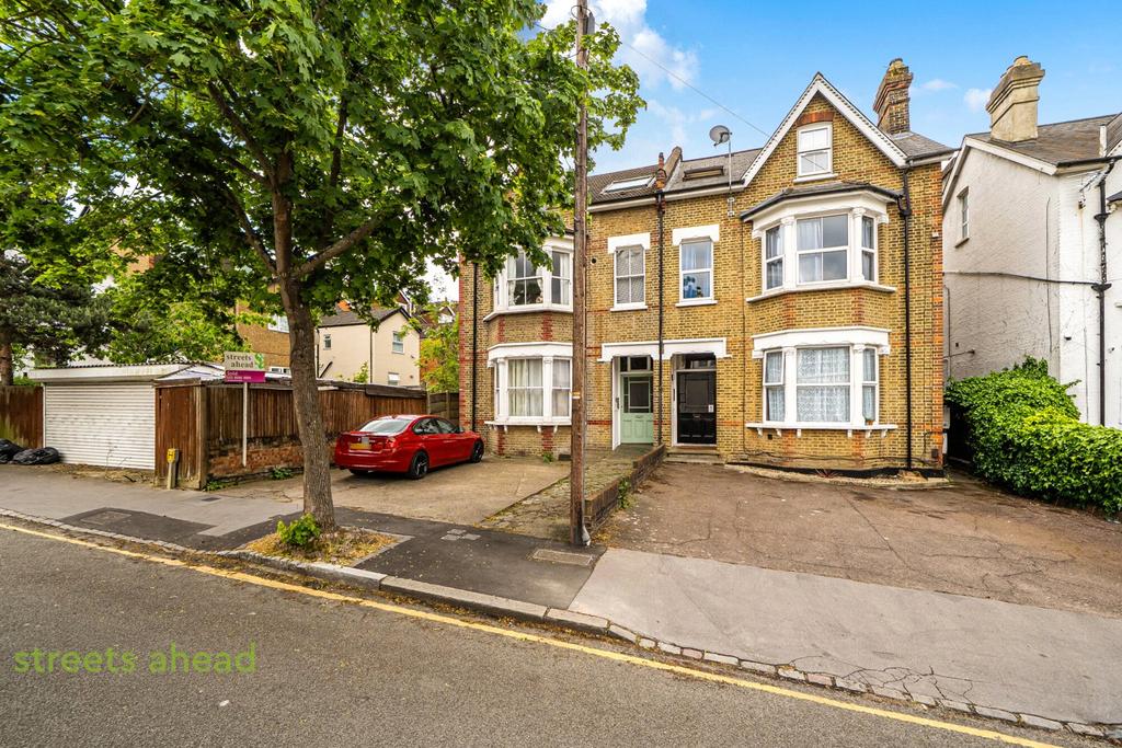 Apartment in London - View 4