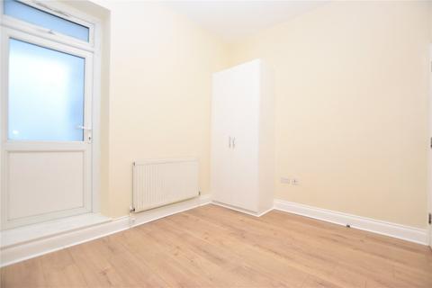 1 bedroom apartment to rent, Penge Road, London, SE25