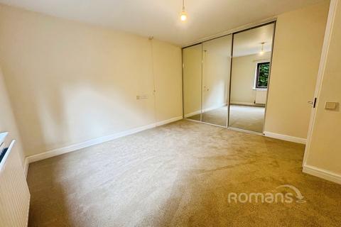 undefined, Emmbrook Court, Reading, Berkshire