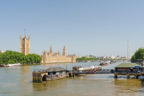 3 bedroom flat to rent, Parliament View Apartments, 1 Albert Embankment, London, SE1