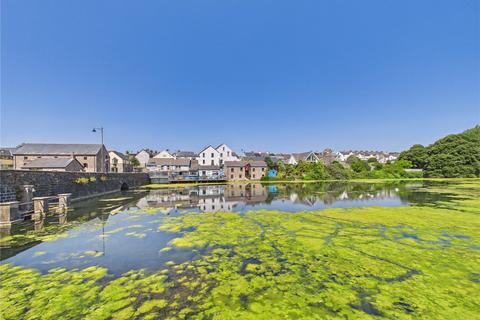 2 bedroom flat for sale, Castle Terrace, Pembroke, Pembrokeshire, SA71