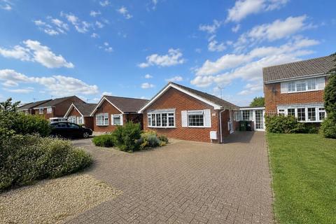 3 bedroom bungalow for sale, Elm Road, Faringdon, Oxon, SN7