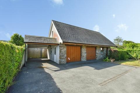 4 bedroom detached house for sale, Pentwyn Road, Ammanford SA18