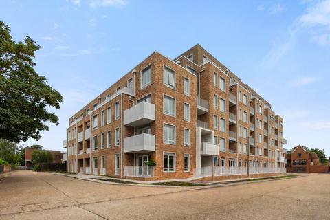 2 bedroom flat for sale, Plot A2-01-12 at Dock Makers Quarter, 1 Surry Street, Shoreham by Sea BN43